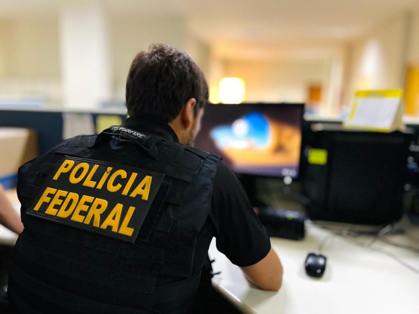 Polícia Federal cumpre mandados em Naviraí durante operação nacional de proteção à infância